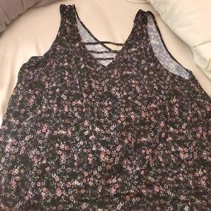 Maurices stretch criss cross shirt